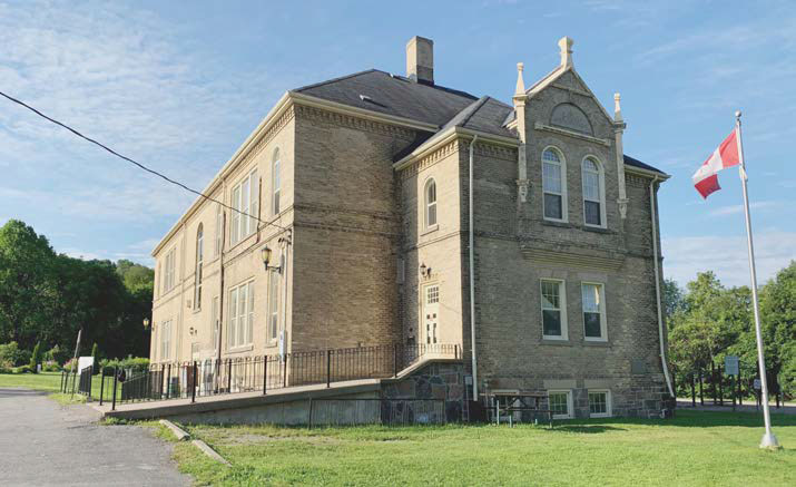 The Old Millbrook School House